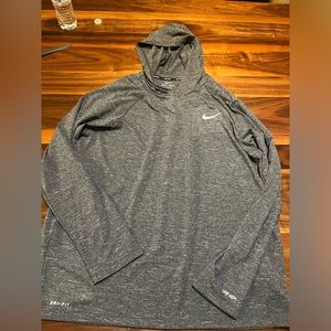 Nike thin hooded pullover